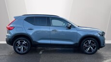 Volvo XC40 2.0 B3P Plus Dark 5dr Auto Petrol Estate